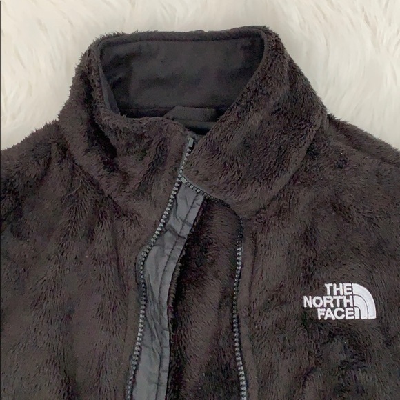 The North Face Jackets & Blazers - The North Face Black Osito Fleece Jacket